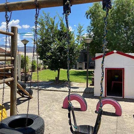 Апартаменты Karoo Heart Бофорт-Уэст Экстерьер фото